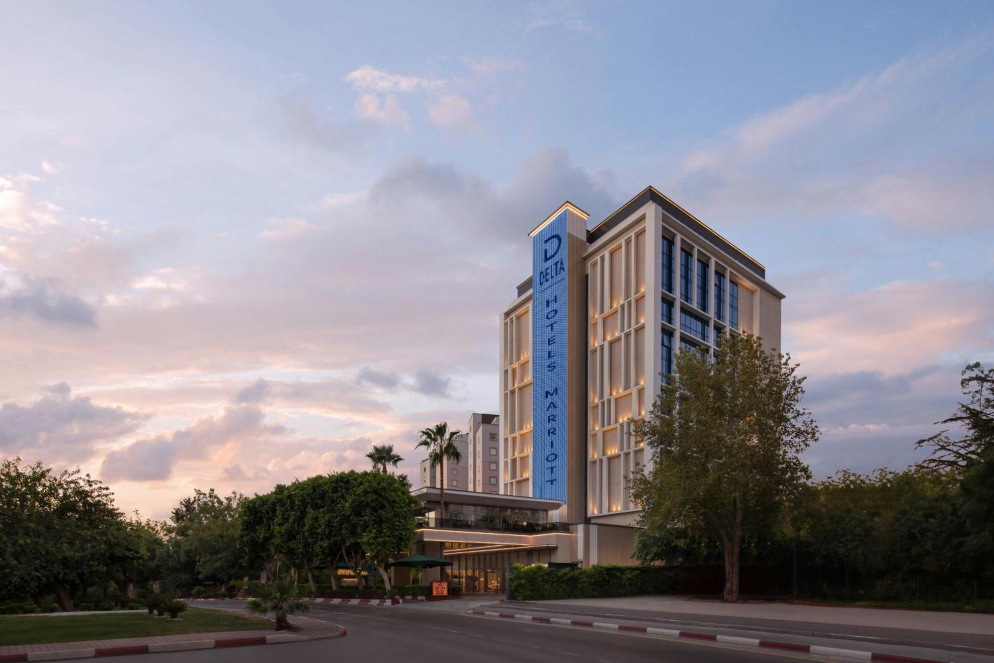 Delta Hotels By Marriott Antalya Lara - Adult Only Esterno foto